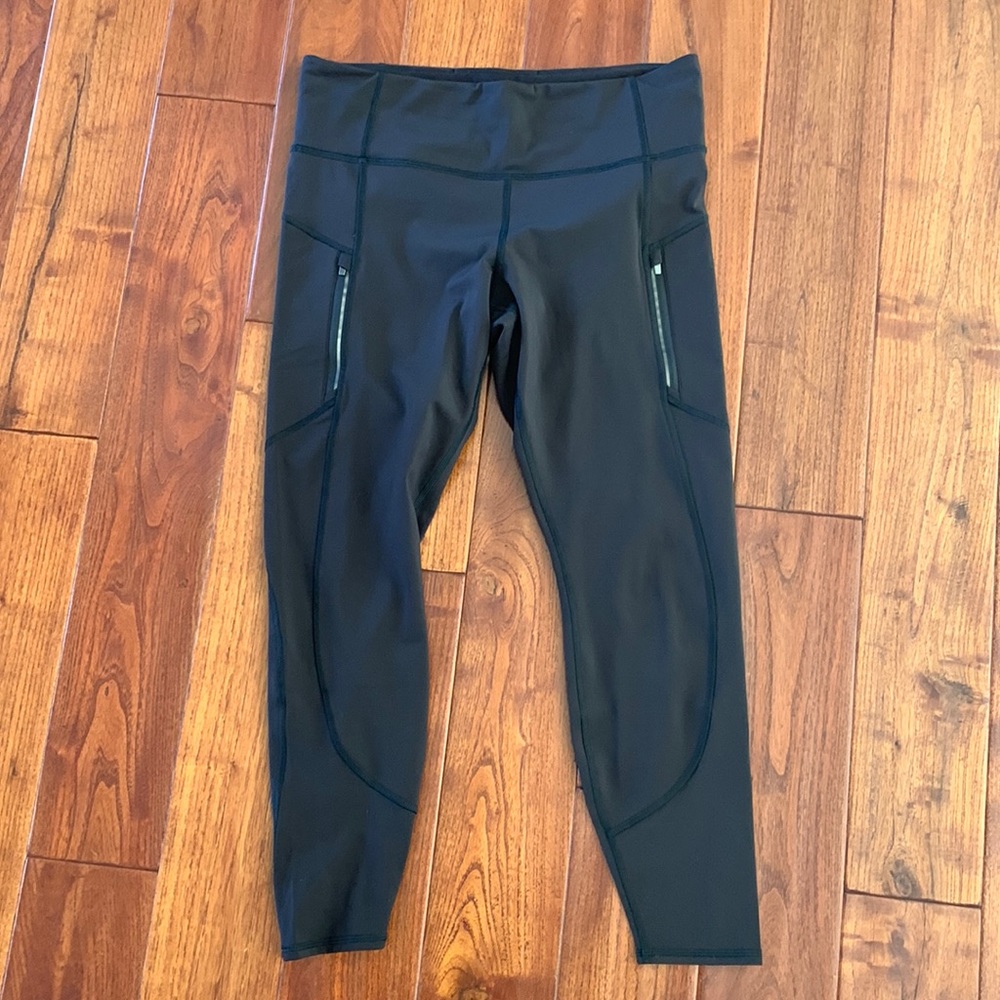 Athleta Leggings Size L Black Rainier High Rise Tight Zip Pockets Running Fleece